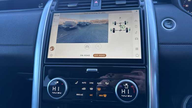 Land Rover Discovery 3.0 D300 S 5dr Auto Diesel Station Wagon